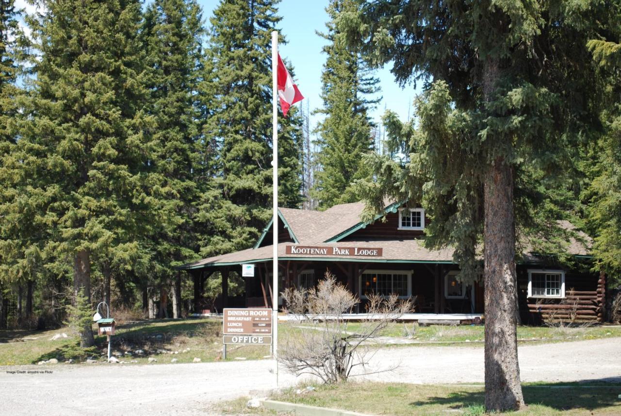 Kootenay Park Lodge Vermillion Crossing Buitenkant foto